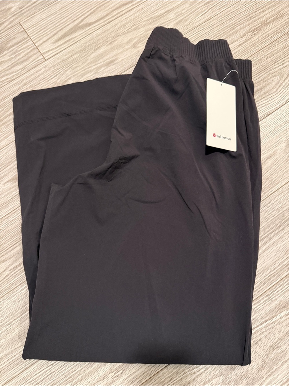 NWT Lululemon Stretch Woven Wide-Leg High-Rise Pant - Picture 3 of 14